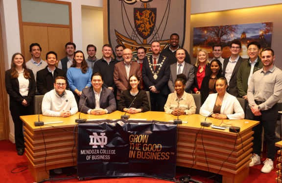 MBA Group with Mayor and CE in Chamber