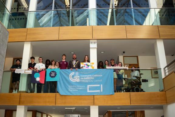 The Mayor of Galway City, Councillor Mike Cubbard launches this year’s Cruinniú na nÓg at City Hall with members of the Creative Youth Advisory Group and Comhairle na nÓg 