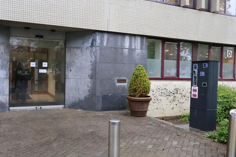 new parking machine at front of city hall