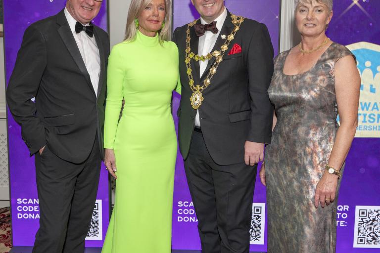 Mayor with people