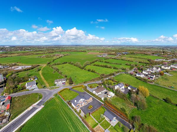 Aerial of Ardaun lands