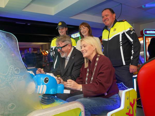 Cllrs play in arcade